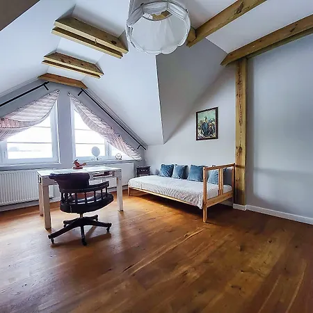 Stajnia Nela. Apartman Miastko